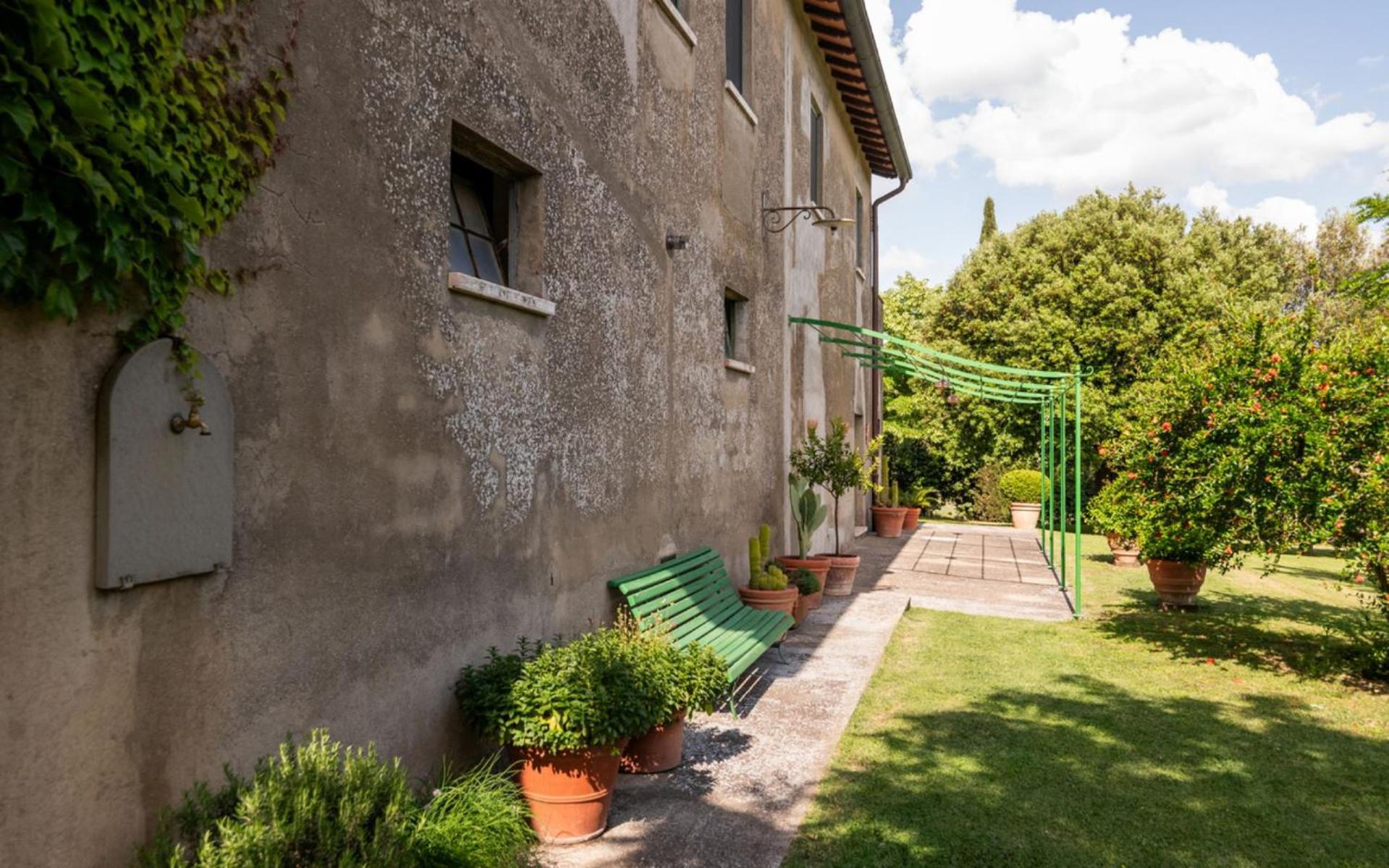 Agriturismo La Godiola Gioiella Экстерьер фото
